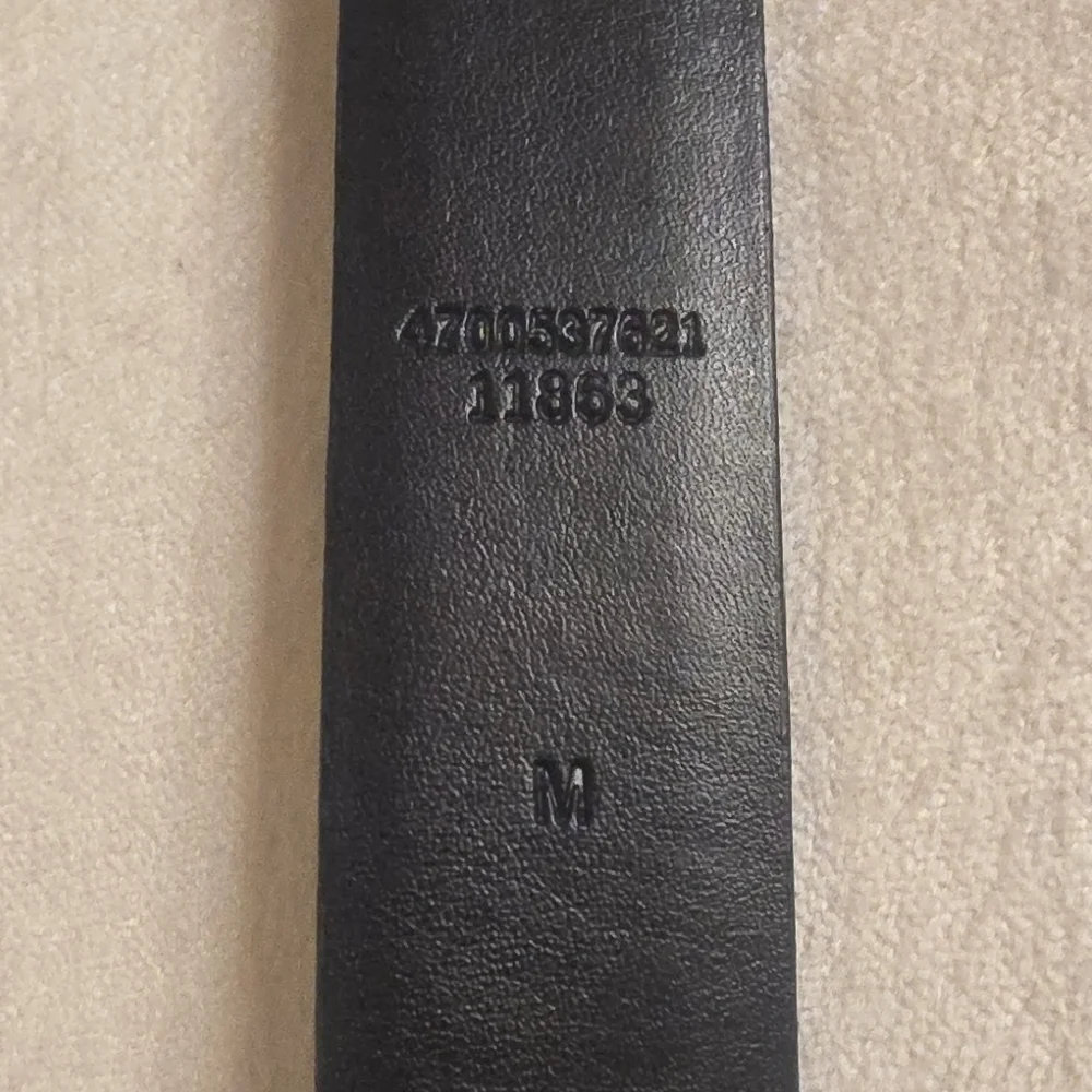 Lauren Ralph Lauren Full Grain Leather Black Belt with Silver Hook Buckle M